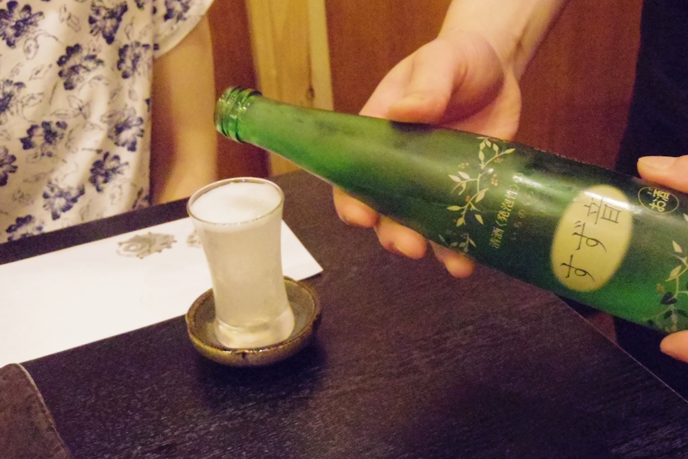 魚鶏屋のスパークリング日本酒
